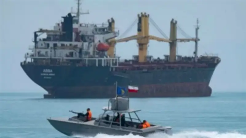 إيران تدرس فتح الجانب العماني من مضيق هرمز وسط تقدم في محادثات إنهاء الحرب مع واشنطن