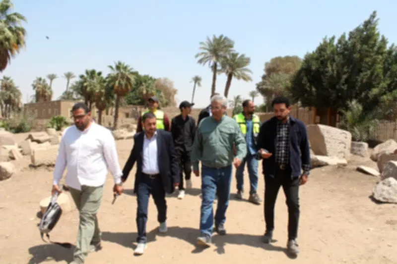 أمين الأعلى للآثار يطالب بإنشاء مركز متكامل للزوار عند مدخل منطقة آثار سقارة