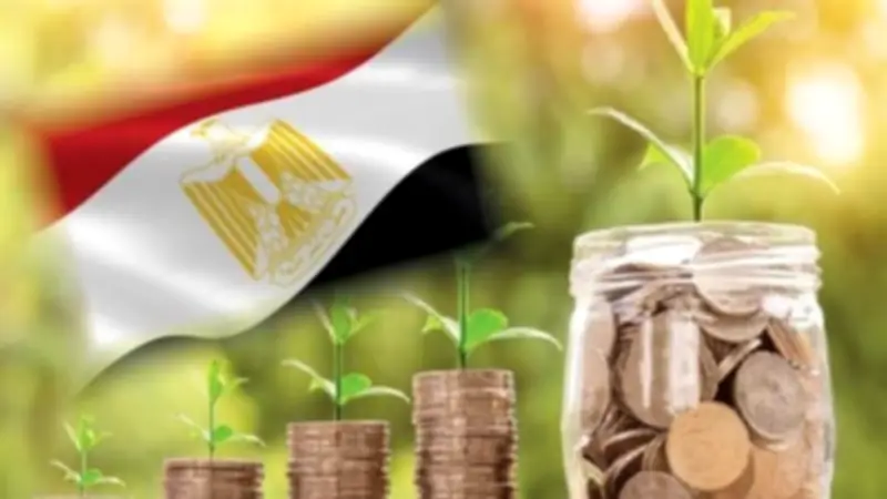 مصر تستفيد من تهدئة التوترات الإقليمية وعودة الأموال الساخنة لأسواقها تدريجياً