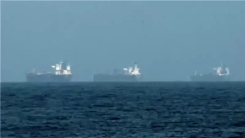 إيران تحذر: الحصار الأمريكي لمضيق هرمز يهدد بانهيار وقف إطلاق النار