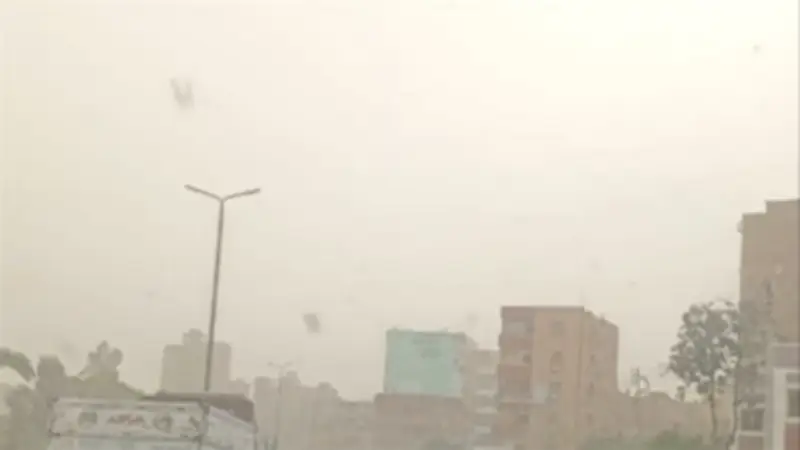عاصفة ترابية تغطي سماء مصر: هيئة الأرصاد تحذر من تدهور الرؤية وتنصح باتخاذ إجراءات وقائية