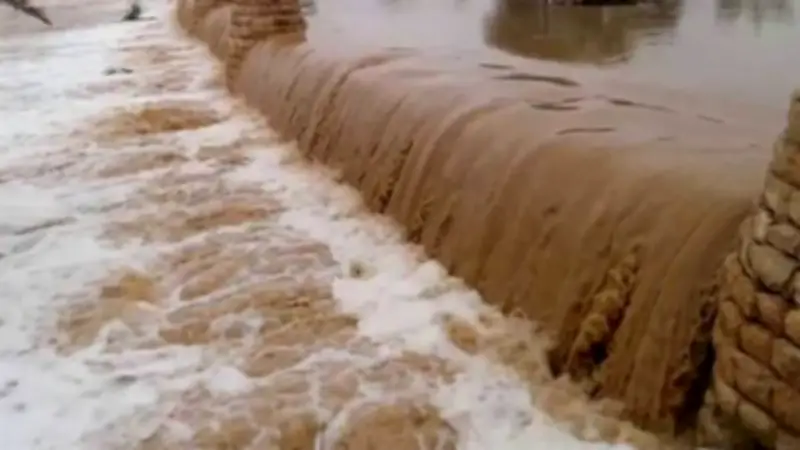 وزير الري يوجه بتقييم سيل سانت كاترين وتعزيز أعمال الحماية من السيول