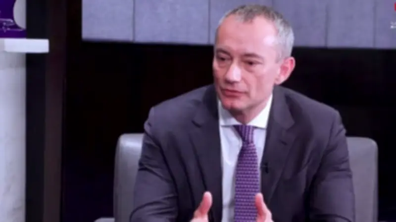 ملادينوف: لجنة إدارة غزة تمهد لإعادة توحيد القطاع مع السلطة الفلسطينية