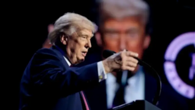 ترامب: سأمنع نتنياهو من قصف لبنان وأعمل مع إيران لإزالة الألغام النووية