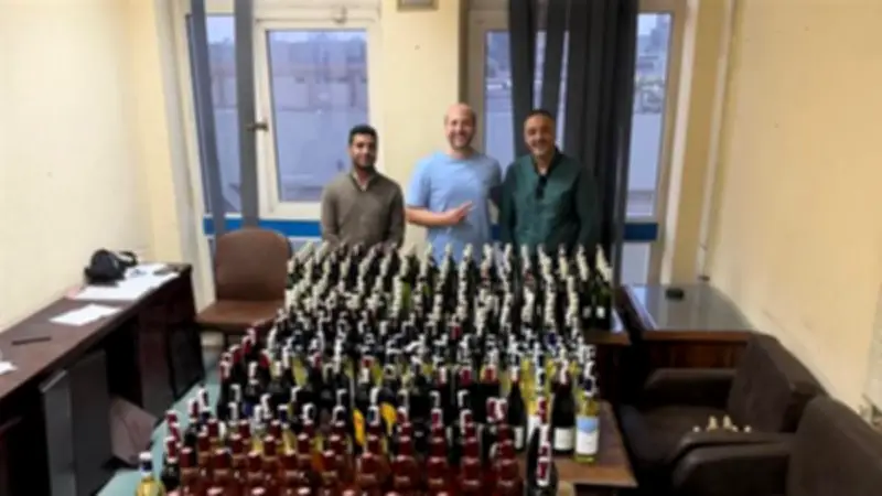 الجمرك تنجح في إحباط محاولة ترويج خمور مهربة خلال عيد شم النسيم