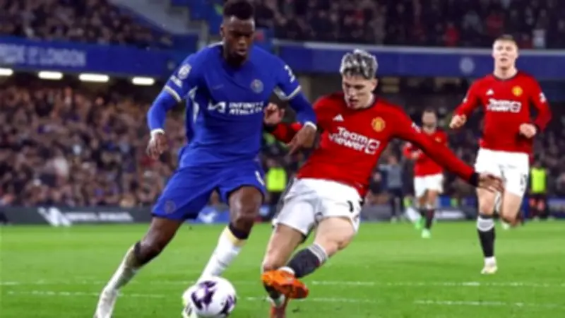 تشيلسي ضد مانشستر يونايتد: تاريخ المواجهات يتجدد في قمة الدوري الإنجليزي