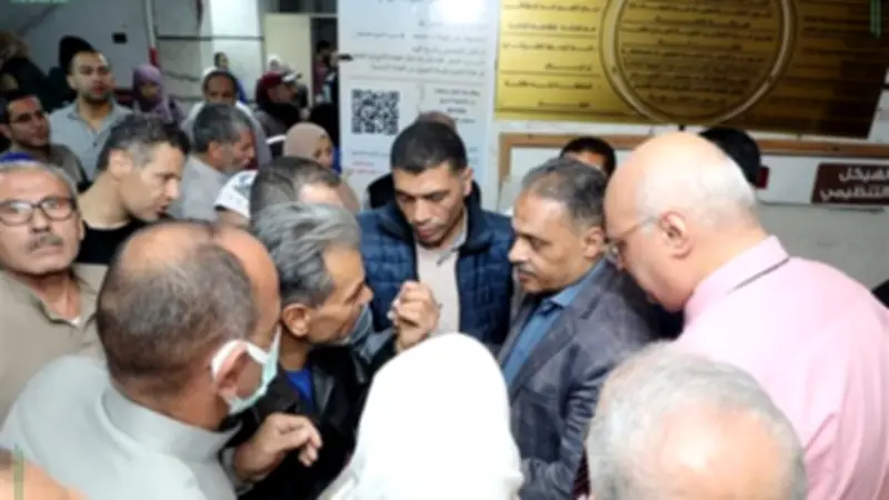 محافظ الشرقية يزور عيادات المبرة للتأمين الصحي في الزقازيق بشكل مفاجئ لتفقد الخدمات الصحية