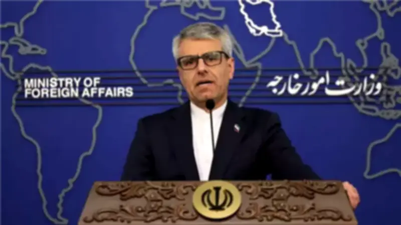 إيران ترد على أوروبا: انتهى زمن العبور غير المشروط عبر مضيق هرمز