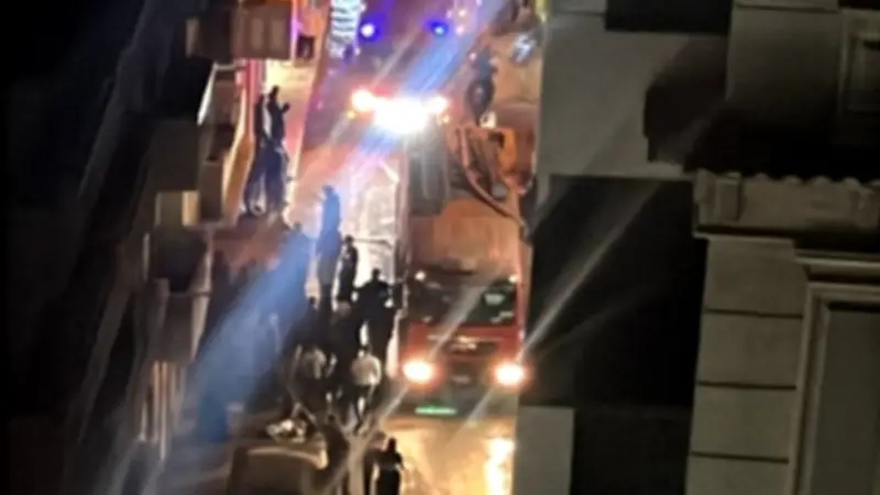 الحماية المدنية بالغربية تخمد حريقاً هائلاً بشقة سكنية في طنطا دون إصابات