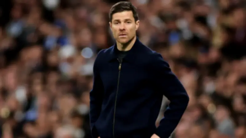 كواليس مفاجئة وراء إقالة تشابي ألونسو من ريال مدريد: "وفاة غير معلنة" داخل النادي