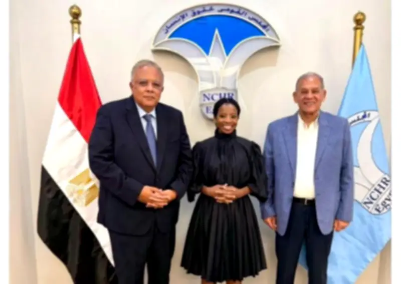 رئيس القومي لحقوق الإنسان يستقبل أمين مظالم جنوب أفريقيا في زيارته الأولى لمصر