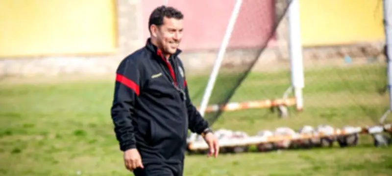 المحمودي يكشف السبب وراء اختيار بوغلبان لإدارة الإسكوتينج بالأهلي