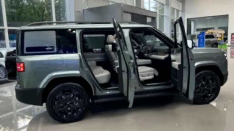 بي واي دي تطلق ATTO 8 وTI7 الهجينتين بمدى يتخطى 1200 كم