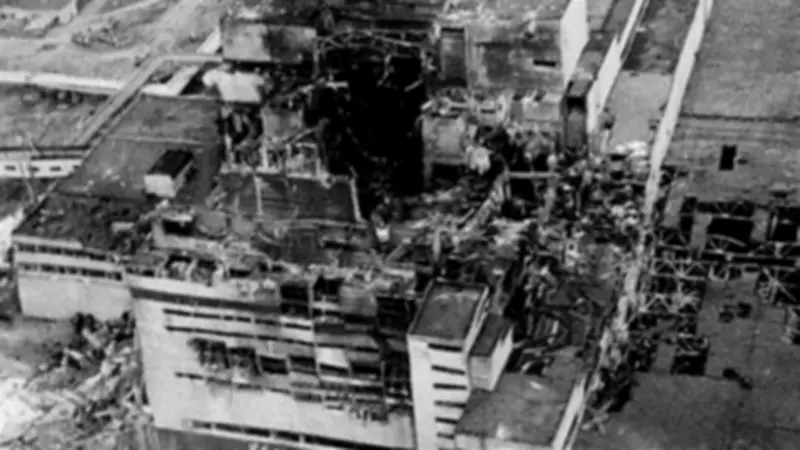 فخ "AZ-5".. قصة مهندس ضغط زر النجاة في تشيرنوبل ففتح أبواب الجحيم