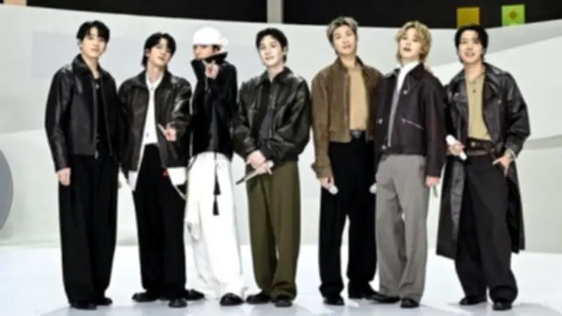 بعد غياب طويل.. فرقة BTS تعود بجولة عالمية تشمل 34 مدينة