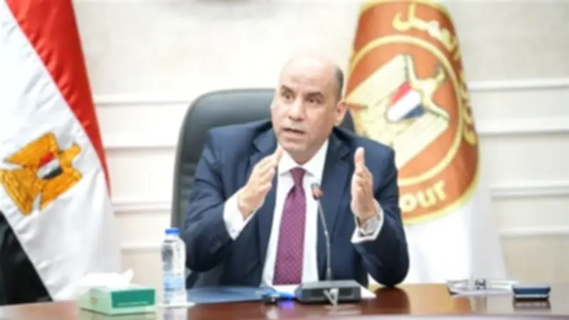 وزير العمل حسن رداد ضيف أسامة كمال في برنامج مساء DMC الخميس