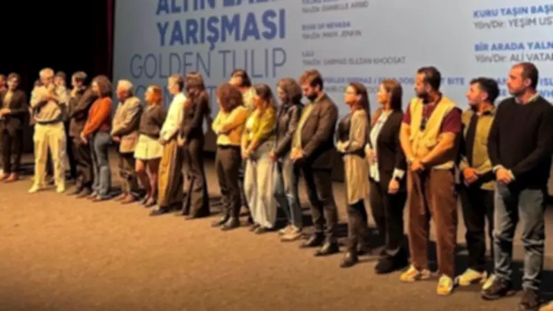 فيلم LifeLike التركي يخطف الأنظار في افتتاح مهرجان إسطنبول السينمائي الـ45