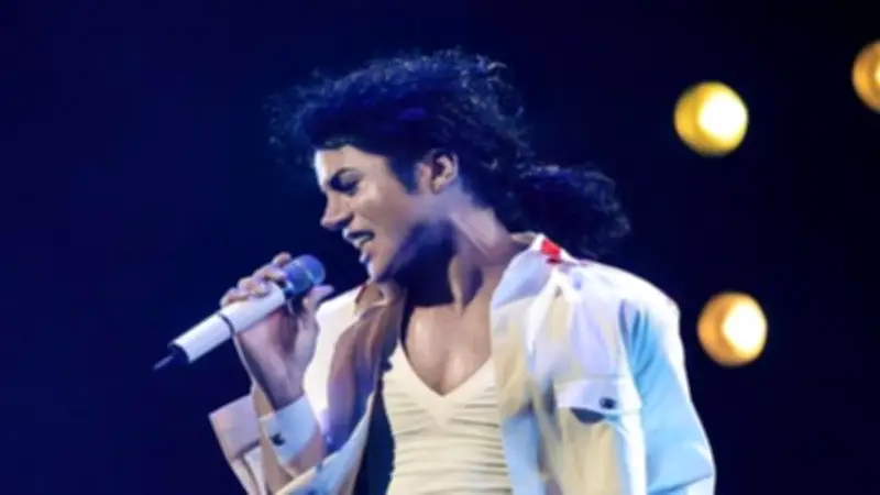 انقسام حاد بسبب فيلم Michael: الجمهور يمنحه 94% والنقاد يصفونه بالسطحي