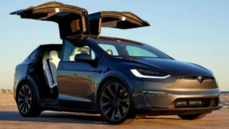 تسلا Model X: تفاصيل شاملة عن السيارة الكهربائية الفاخرة بمدى 576 كم