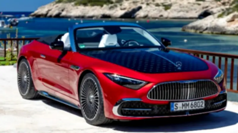 مرسيدس SL مايباخ 2026: فخامة رياضية بسقف مكشوف ومحرك 577 حصاناً