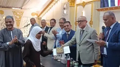 محافظ الأقصر يشهد حفل تكريم 115 من حفظة القرآن الكريم ويزور كنيسة مار جرجس في أرمنت