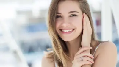 وداعًا لمشاكل الصيف: خطوات بسيطة لبشرة وشعر مثاليين في 2026