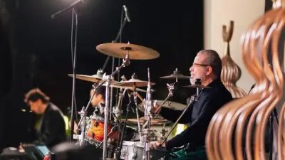 نوستالجيا باند تعود بمشاركة شريف منير في حفلات صيف 2026