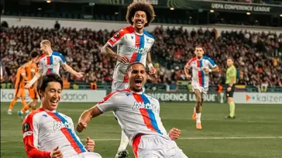 كريستال بالاس يهزم شاختار 3-1 ويقترب من نهائي المؤتمر الأوروبي