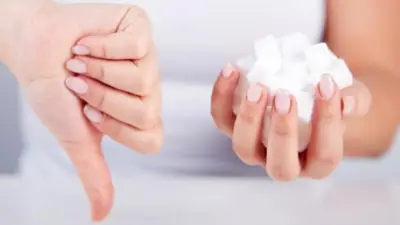 تأثير السكريات على جسمك بعد 30 دقيقة: تغييرات بيولوجية مفاجئة