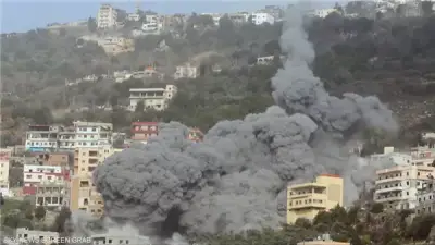 استشهاد 4 أشخاص في غارتين إسرائيليتين على بلدة يحمر الشقيف جنوب لبنان