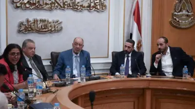 إلغاء أوامر التوريد القديمة ووعود بدفع مستحقات الموردين خلال 45 يوماً في اجتماع المستلزمات الطبية