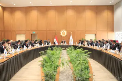 محافظ الجيزة يعلن تنفيذ 47 ألف متر إنترلوك في أطفيح بنسبة تقنين 82.11%