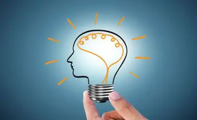 5 نصائح ذهبية لتنمية التفكير الإبداعي خارج الصندوق في العمل