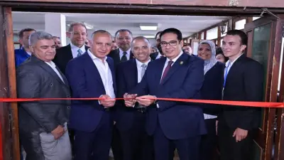 رئيس جامعة القاهرة يختتم ملتقى التوظيف بكلية الهندسة بحضور 50 شركة و10 آلاف طالب