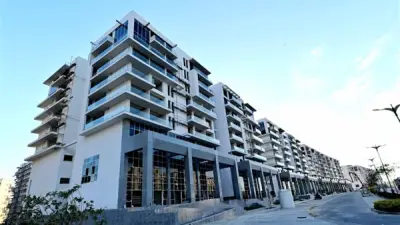 معدلات تنفيذ الحي اللاتيني والداون تاون بالعلمين الجديدة تتجاوز 60%