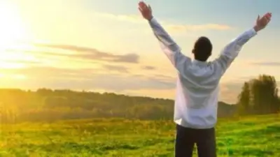 8 عادات صباحية تمنحك يوماً أكثر هدوءاً وتوازناً في فصل الربيع