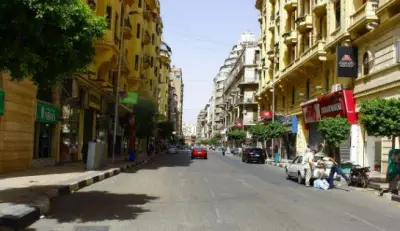 صورة نادرة لشارع قصر النيل بالقاهرة منذ 84 عامًا تثير الحنين