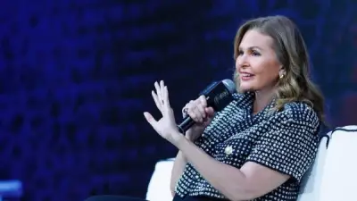 يسرا تنعى والد منة شلبي برسالة مؤثرة: اللهم ارحمه واغفر له