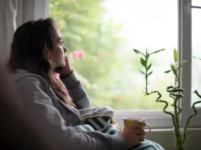 ليس مجرد شعور بالوحدة: دراسة جديدة تحذر من مخاطره الصحية على القلب