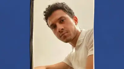 مهرجان الإسكندرية للفيلم القصير يكرم الفنان عصام عمر بجائزة هيباتيا الذهبية