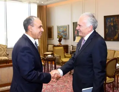 وزير الخارجية يحذر من تداعيات الحرب على حرية الملاحة وسلاسل الإمداد وأمن الطاقة