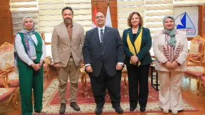 جامعة كفر الشيخ تؤكد دعمها للمسرح الجامعي والأنشطة الثقافية لبناء شخصية الطالب