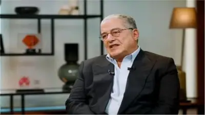 ياسين منصور يحضر نهائي الكونفدرالية بدعوة من ممدوح عباس.. تعزيز للعلاقات التاريخية بين الأهلي والزمالك