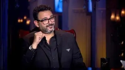 الفنان أكرم حسني ينعي خاله إسماعيل يوسف المنصوري عبر شقيقه أحمد