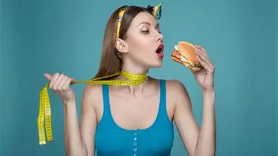 مشروب طبيعي ينسف الدهون في أيام قليلة.. كوب يومي يسرّع الحرق بشكل ملحوظ