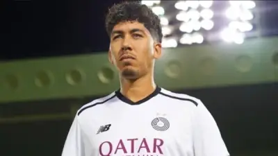 وكيل فيرمينو يرفض التعليق على شائعات انتقال النجم البرازيلي إلى النادي الأهلي