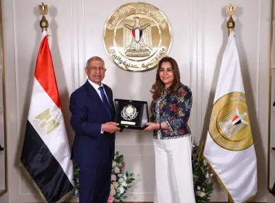 وزارة التنمية المحلية والأكاديمية البحرية تطلقان برامج تعليمية متخصصة لتدريب الكوادر