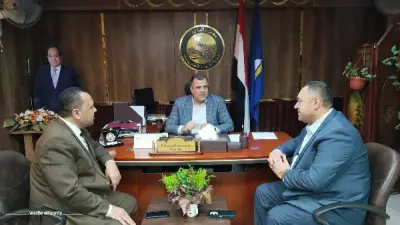 دمياط: وكيل الوزارة يبحث مع قيادات تعليمية سبل دعم المنظومة المدرسية