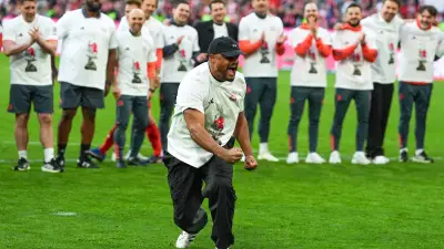 كومباني يؤكد جاهزية موسيالا لمواجهة باريس سان جيرمان في دوري الأبطال