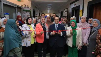 رئيس جامعة كفر الشيخ يفتتح المعارض السنوية لكلية التربية النوعية ويشيد بالإبداع الطلابي